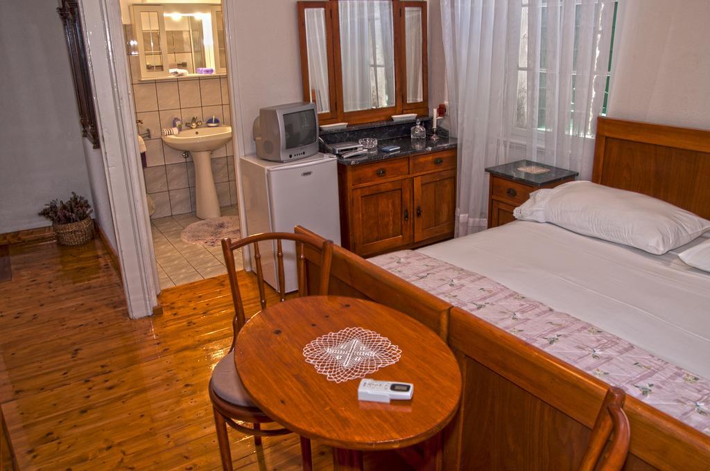 Marina Rooms Комижа Номер фото