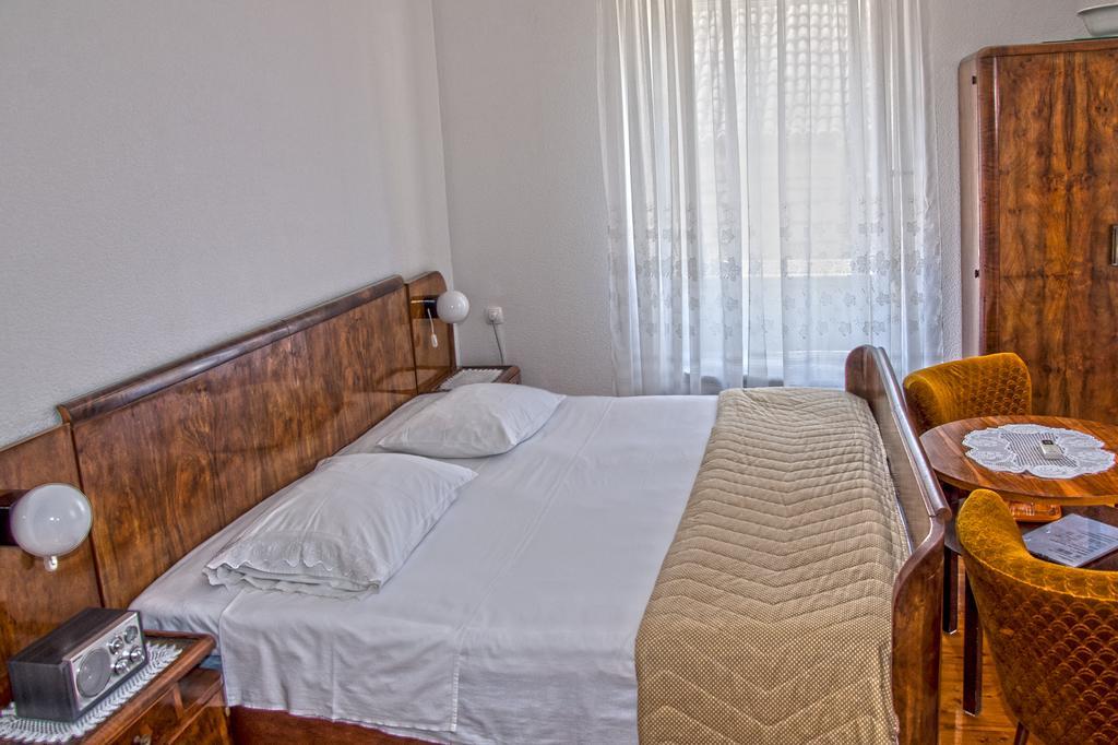 Marina Rooms Комижа Номер фото